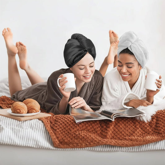 Bonnet double face microfibre et satin pour femme